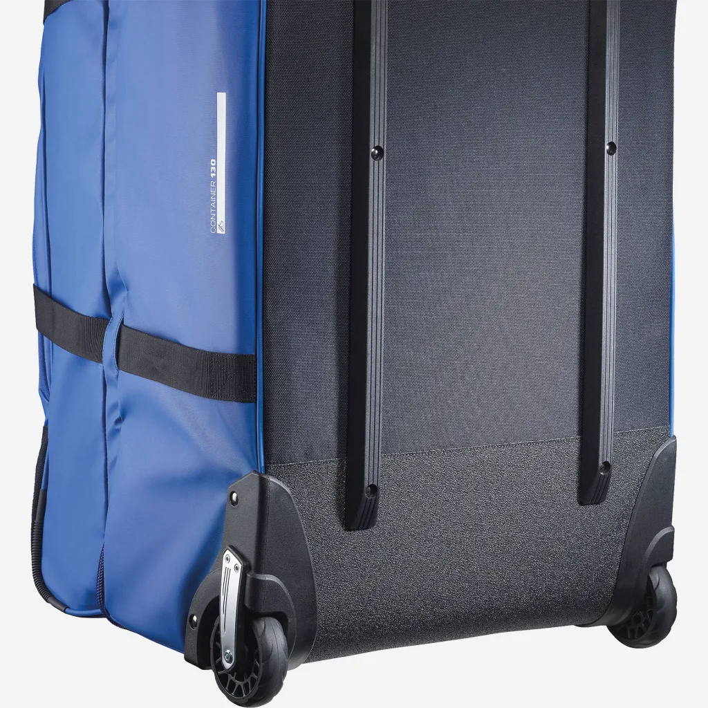 LC2094800_4_GHO_CONTAINER-130RACE-BLUE.png.high-res.webp