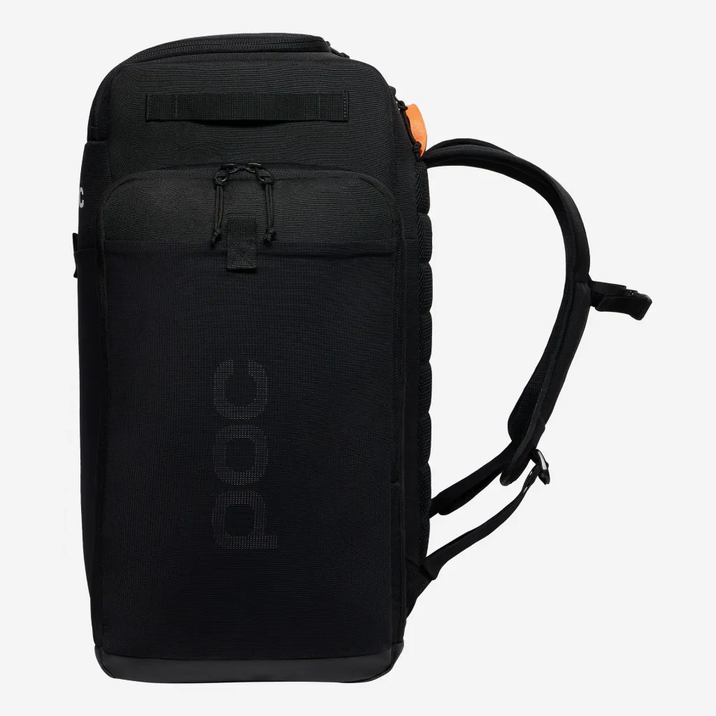 20100_RaceBackpack90L_1002_UraniumBlack_2.webp