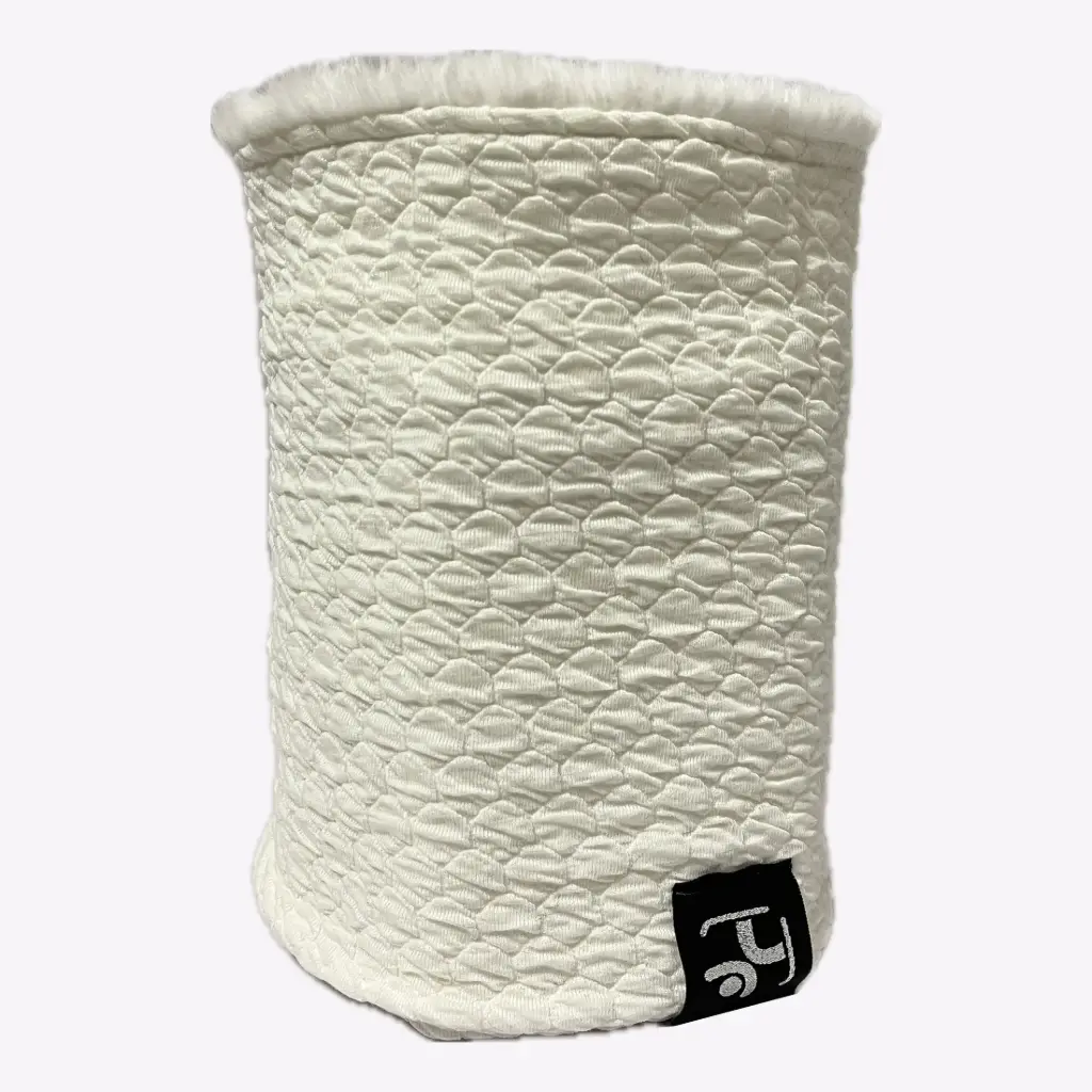 ARTIKA NECKIES WHITE WAFFLE